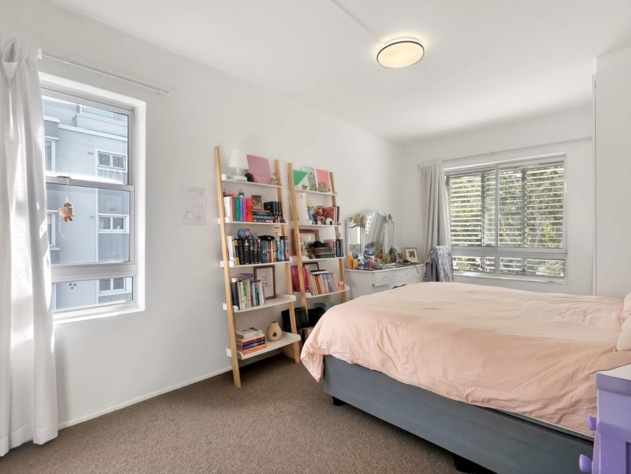 3 Bedroom Property for Sale in Green Point Western Cape